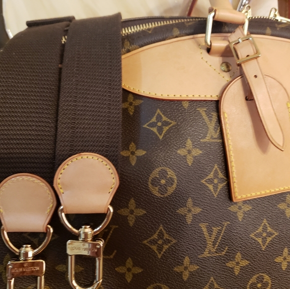 Louis Vuitton Alize Travel Bag - Picture 3 of 9